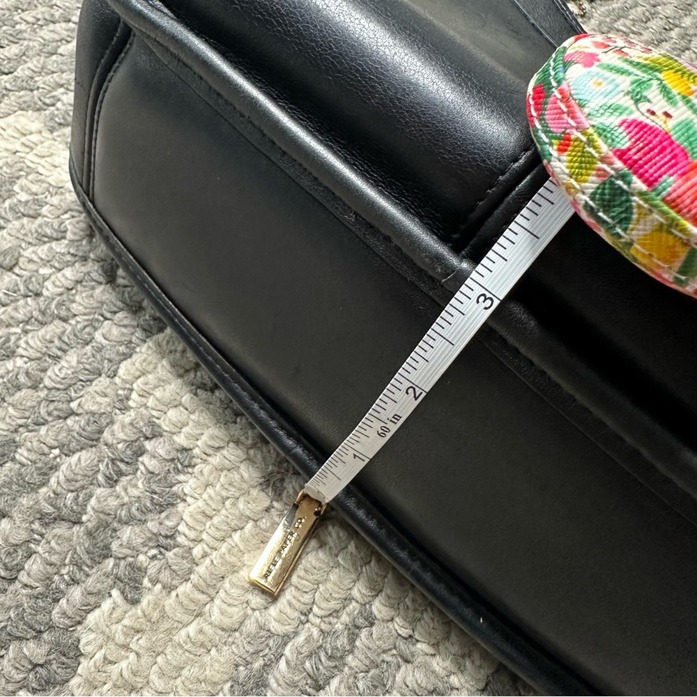 Coach Vintage Pocket Zip Bag 9033 in Black Genuine Leather - Picture 16 of 16